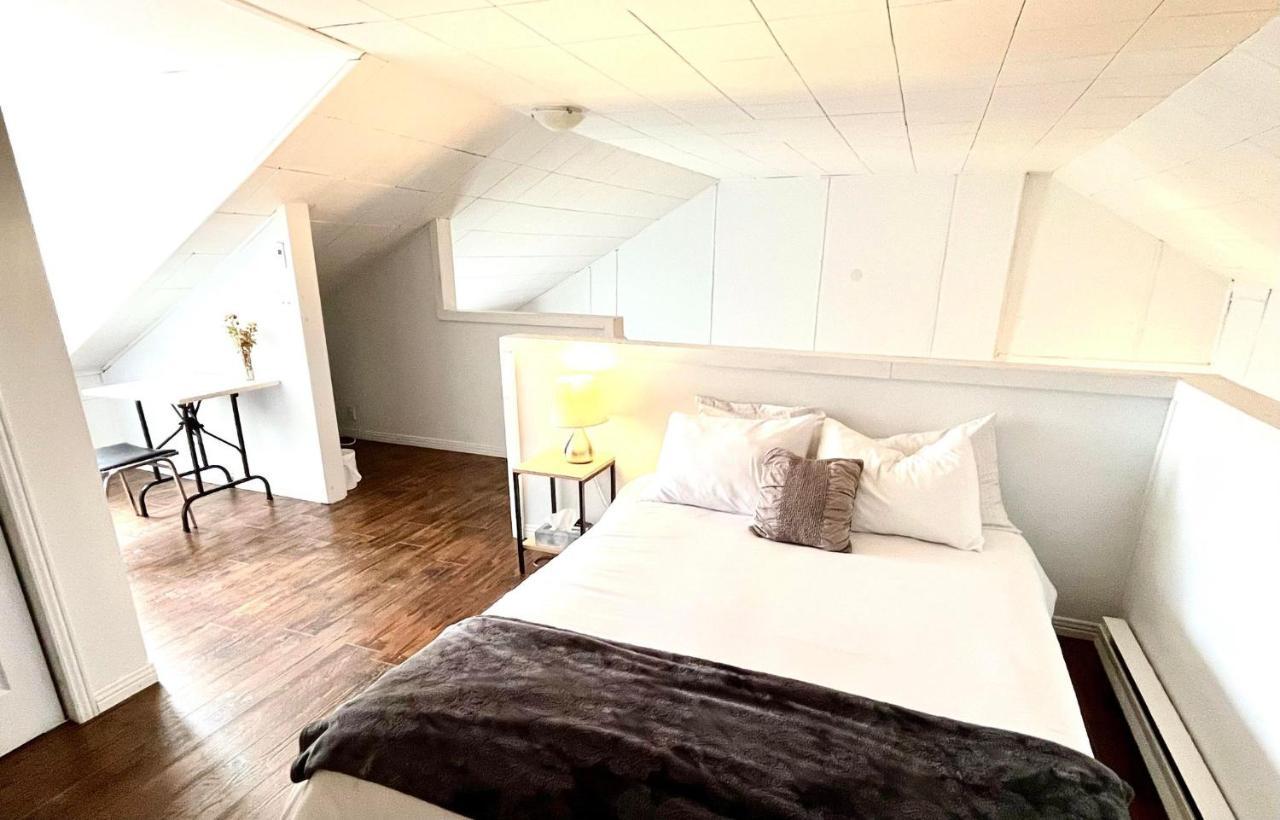 Les Appartements Du Vieil Edifice Metabetchouan エクステリア 写真