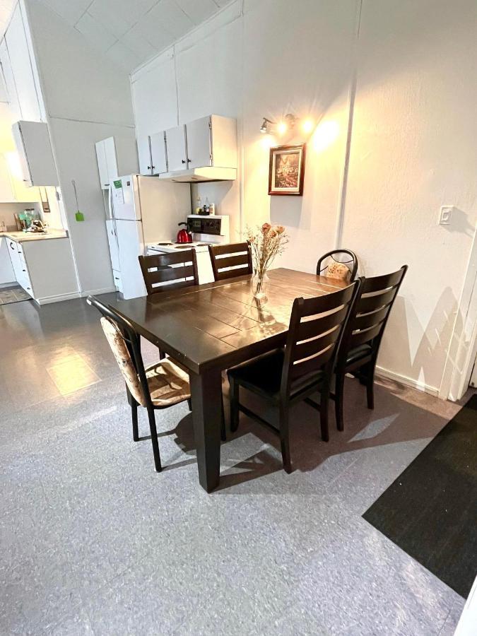 Les Appartements Du Vieil Edifice Metabetchouan エクステリア 写真