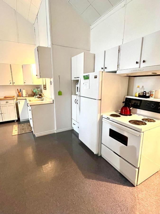 Les Appartements Du Vieil Edifice Metabetchouan エクステリア 写真