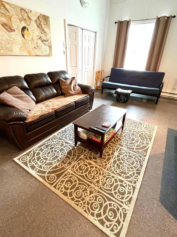 Les Appartements Du Vieil Edifice Metabetchouan エクステリア 写真